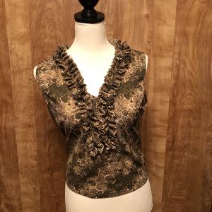 Victoria Essential animal print Sleeveless Blouse